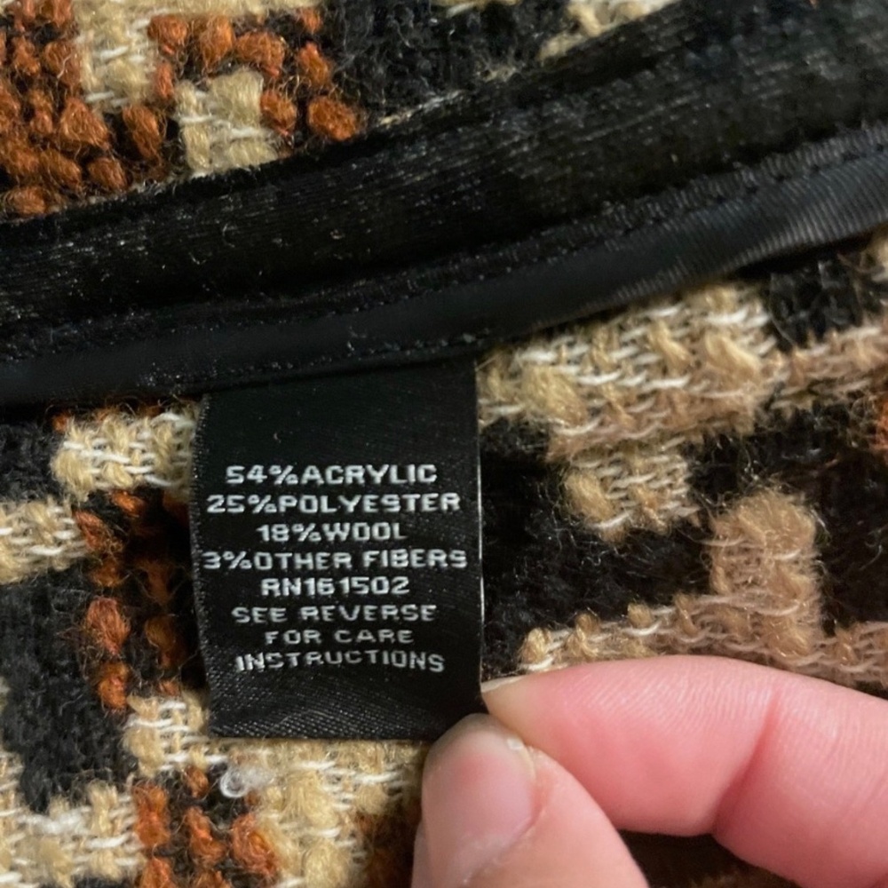 Houndstooth shawl jacket - Picture 5 of 6